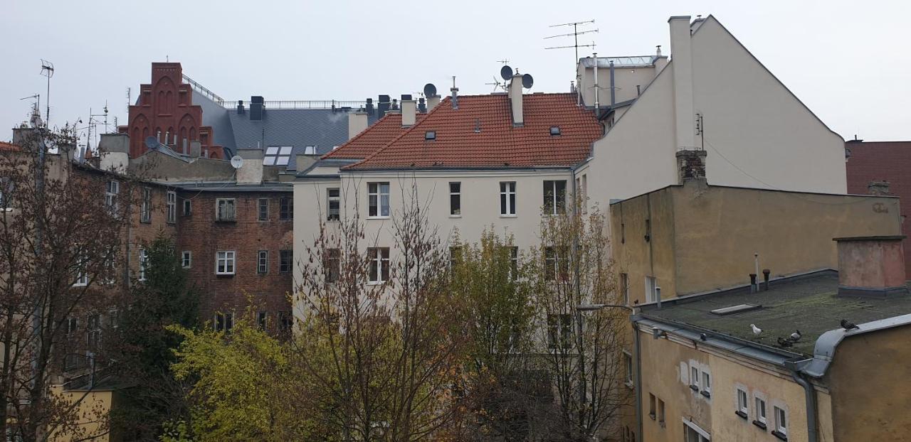 Apartament Pod Trzema Niebieskimi Kaczorami Lejlighed Gdańsk Eksteriør billede
