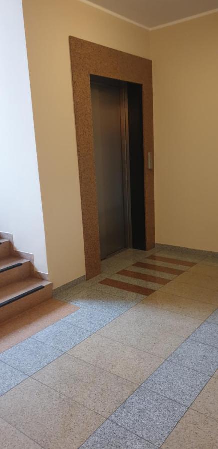 Apartament Pod Trzema Niebieskimi Kaczorami Lejlighed Gdańsk Eksteriør billede